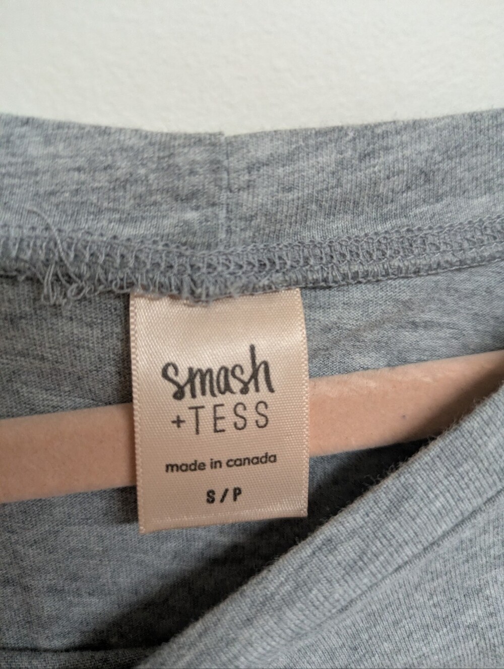 Bodysuit - Smash & Tess Grey T-shirt Bodysuit Size Small - Picture 4 of 6